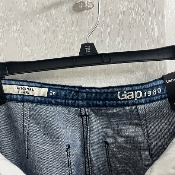 NWT GAP Original Flare Mid Rise 26 R - Picture 7 of 7